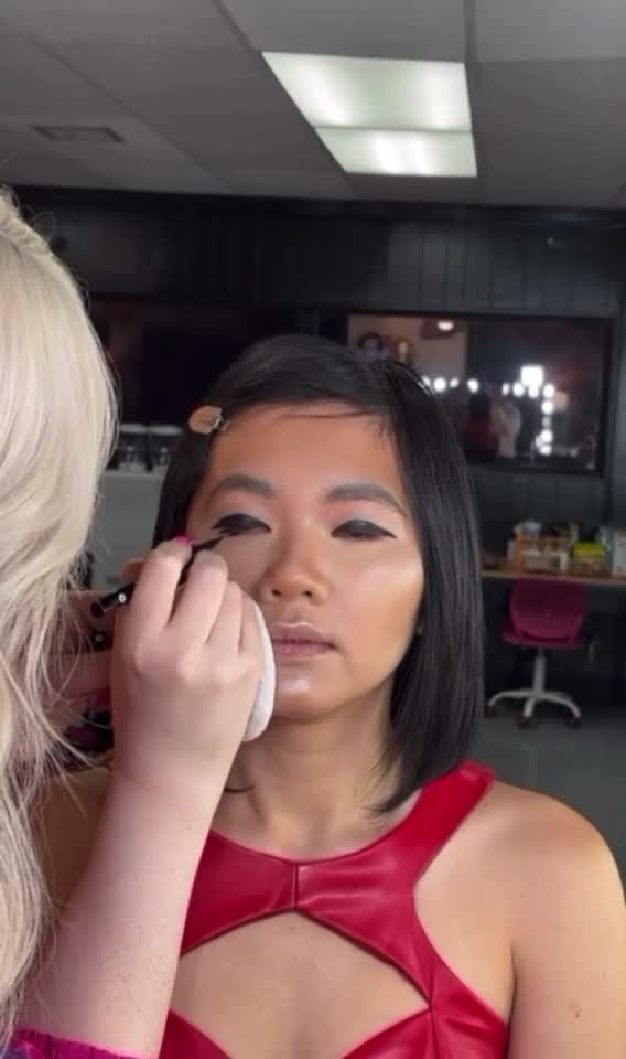 Video thumbnail: Trixie Hotline Ad